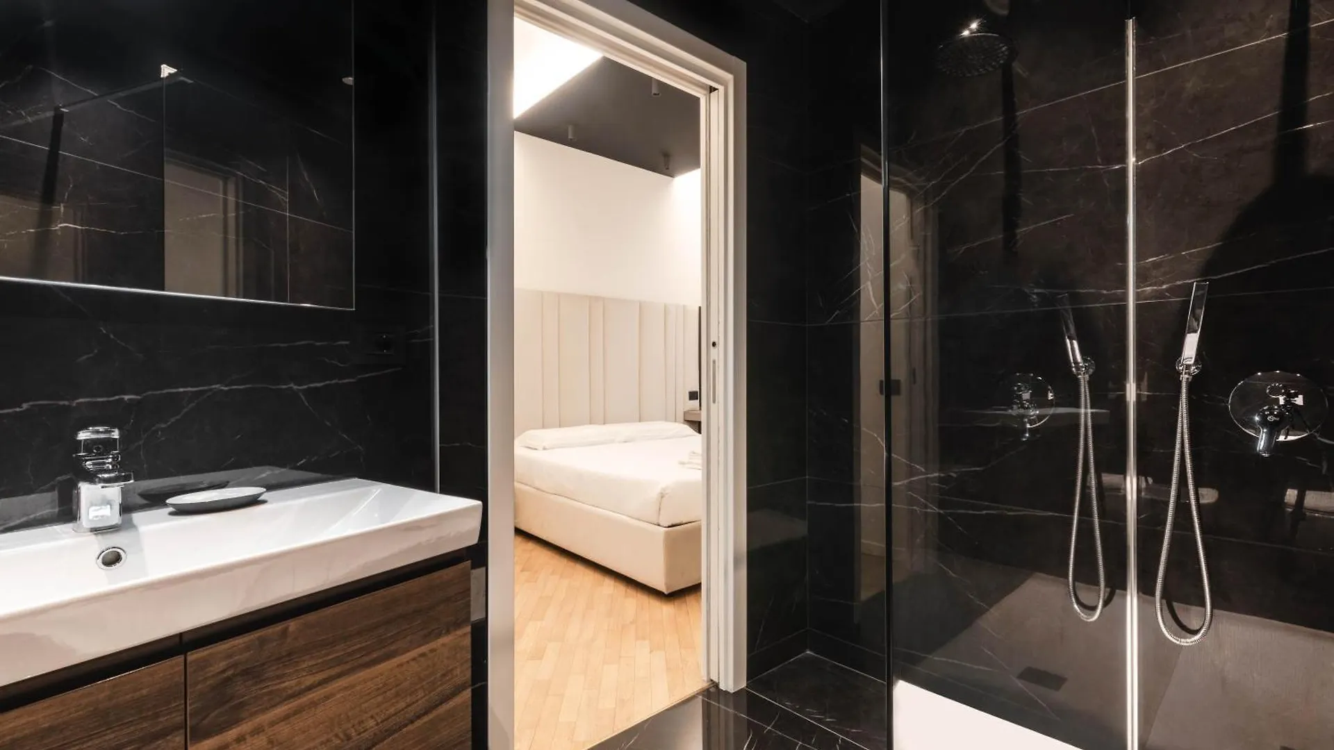 Apartment Moscova Luxury In Brera With Wifi And 3 Bedrooms Milan
