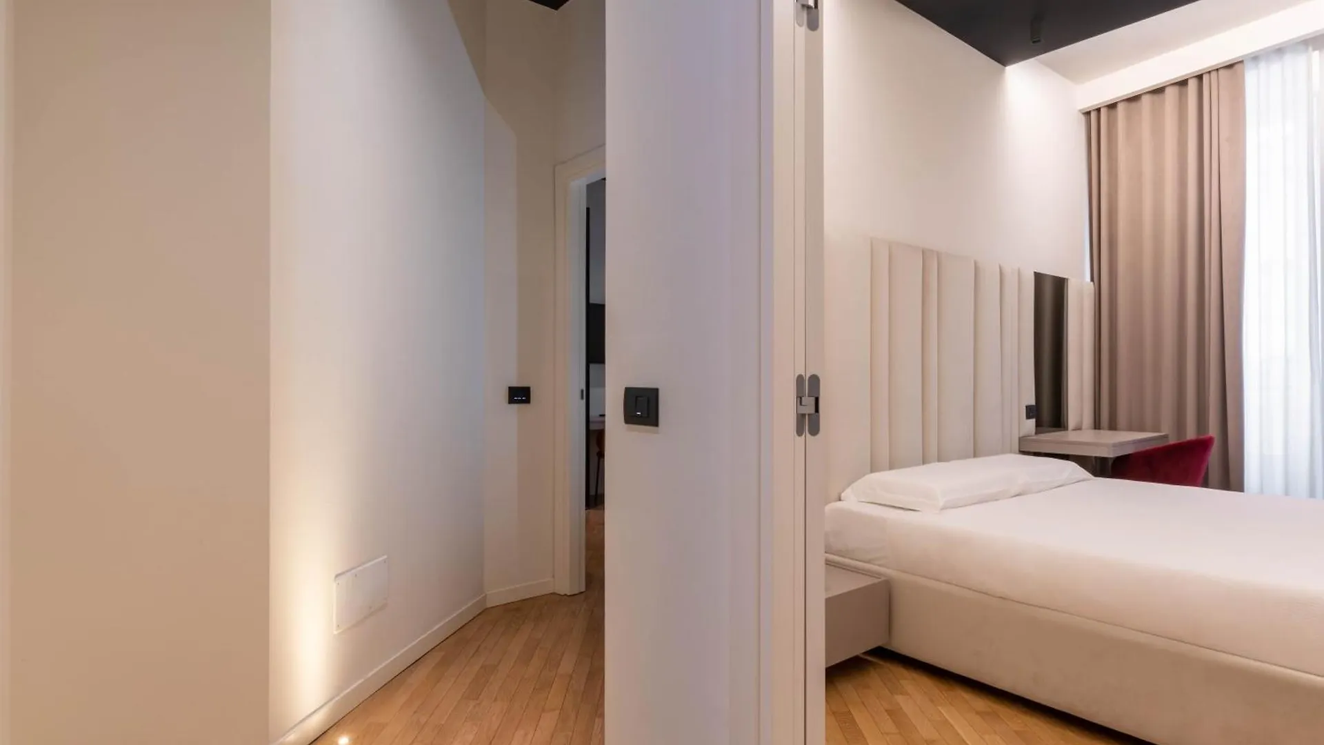 Apartment Moscova Luxury In Brera With Wifi And 3 Bedrooms Milan Italy
